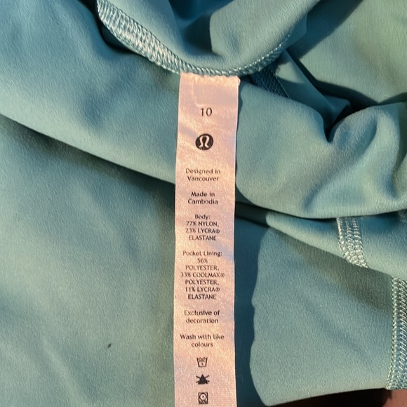 Lululemon wunder train high rise right “28 size 10 - Picture 4 of 4